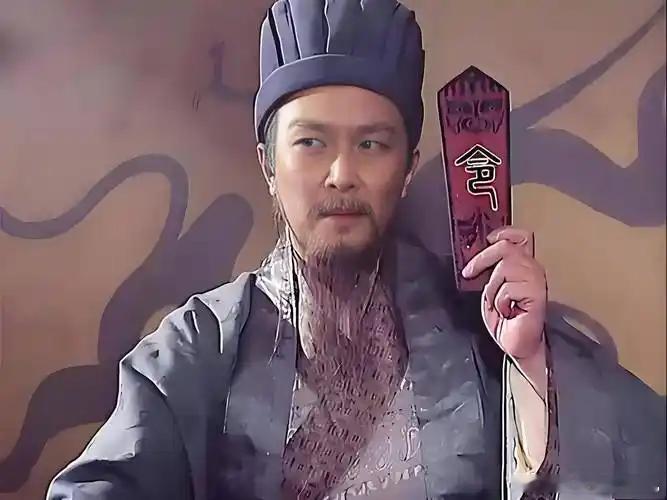 223 年，刘备兵败夷陵，白帝城托孤后不久便与世长辞。消息传至南中，益州郡豪强雍