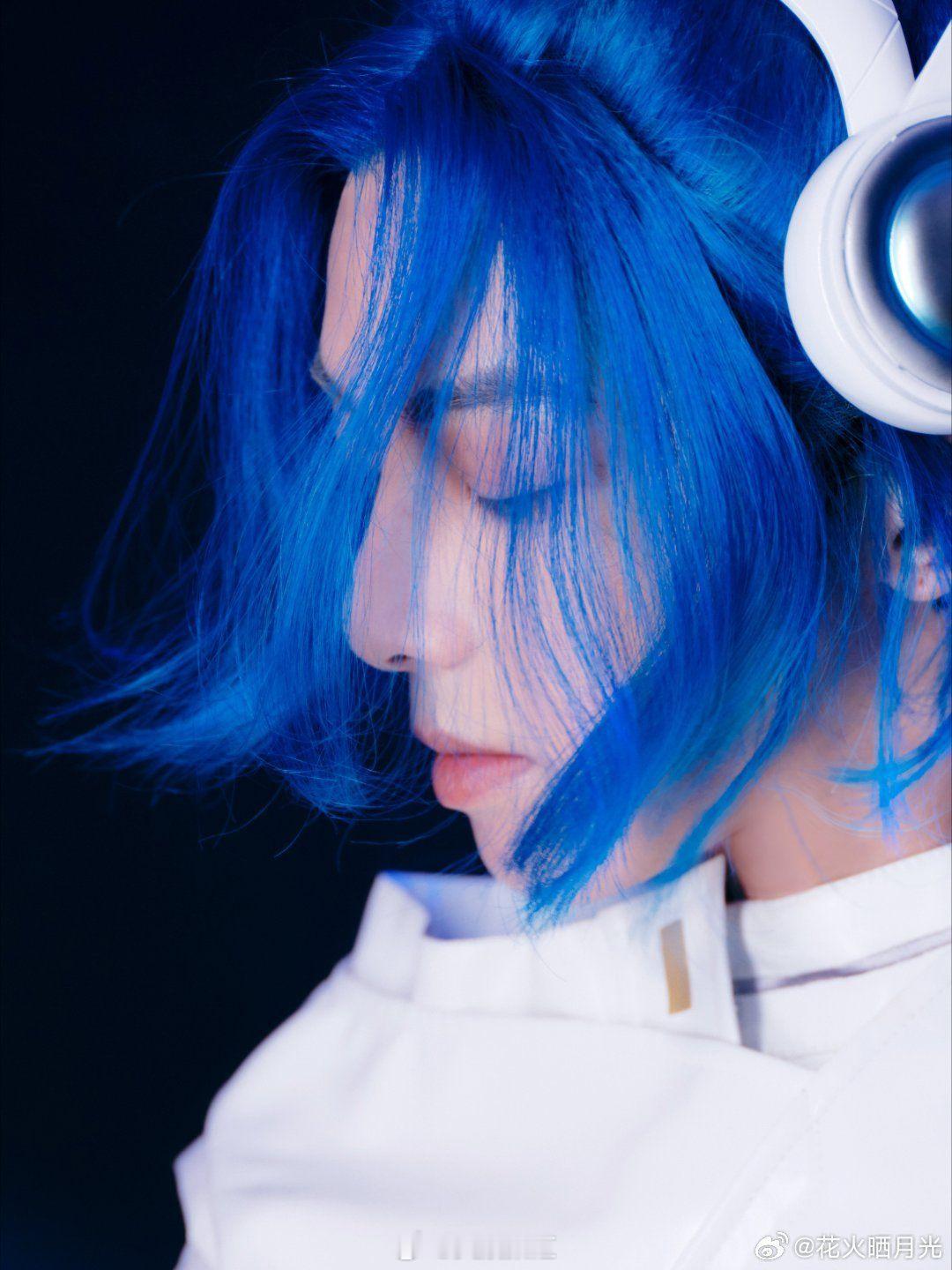 华晨宇花傲天首次同台 震惊！和平精英惊现世纪同台！华晨宇和花傲天梦幻联动，这是什