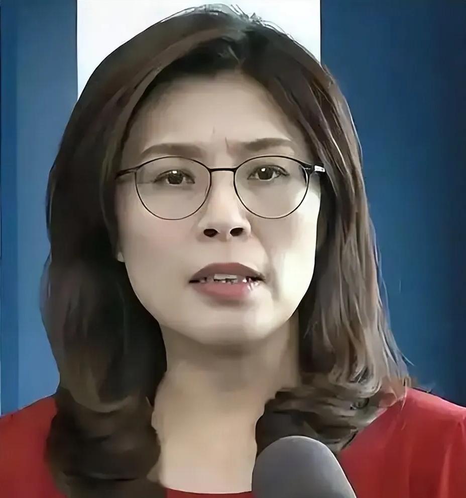 3月5日，郑丽文针对军购案在媒体前表态，这类用语一如既往地打太极——强调军购牵涉