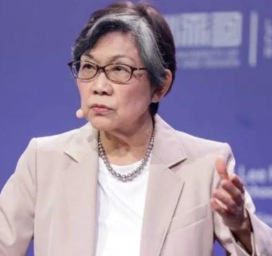 7月6日中午12时01分，中国人民解放军海军一艘战略核潜艇向太平洋相关公海海域，