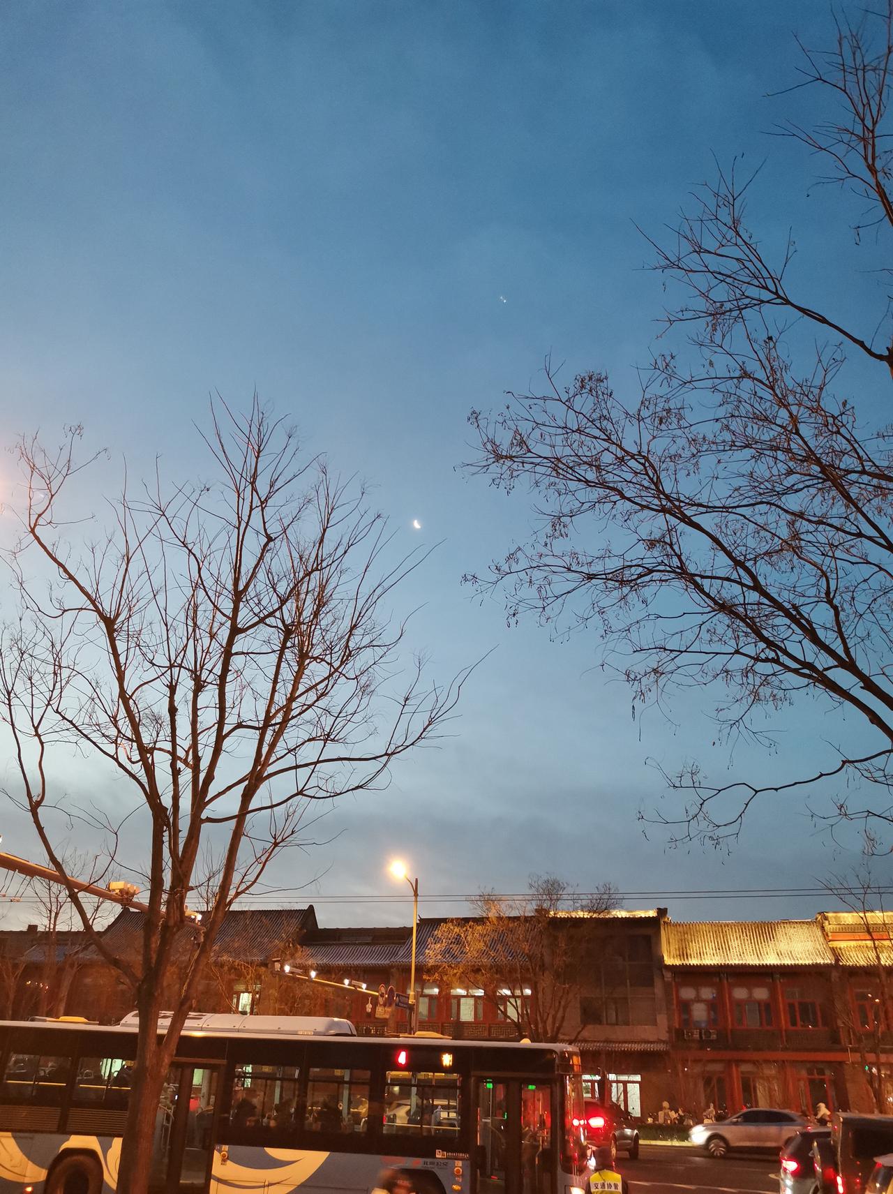 写下你今天的成就无论大小 完成了一天的上班任务，感觉还算轻松充实，分类整理了高尿