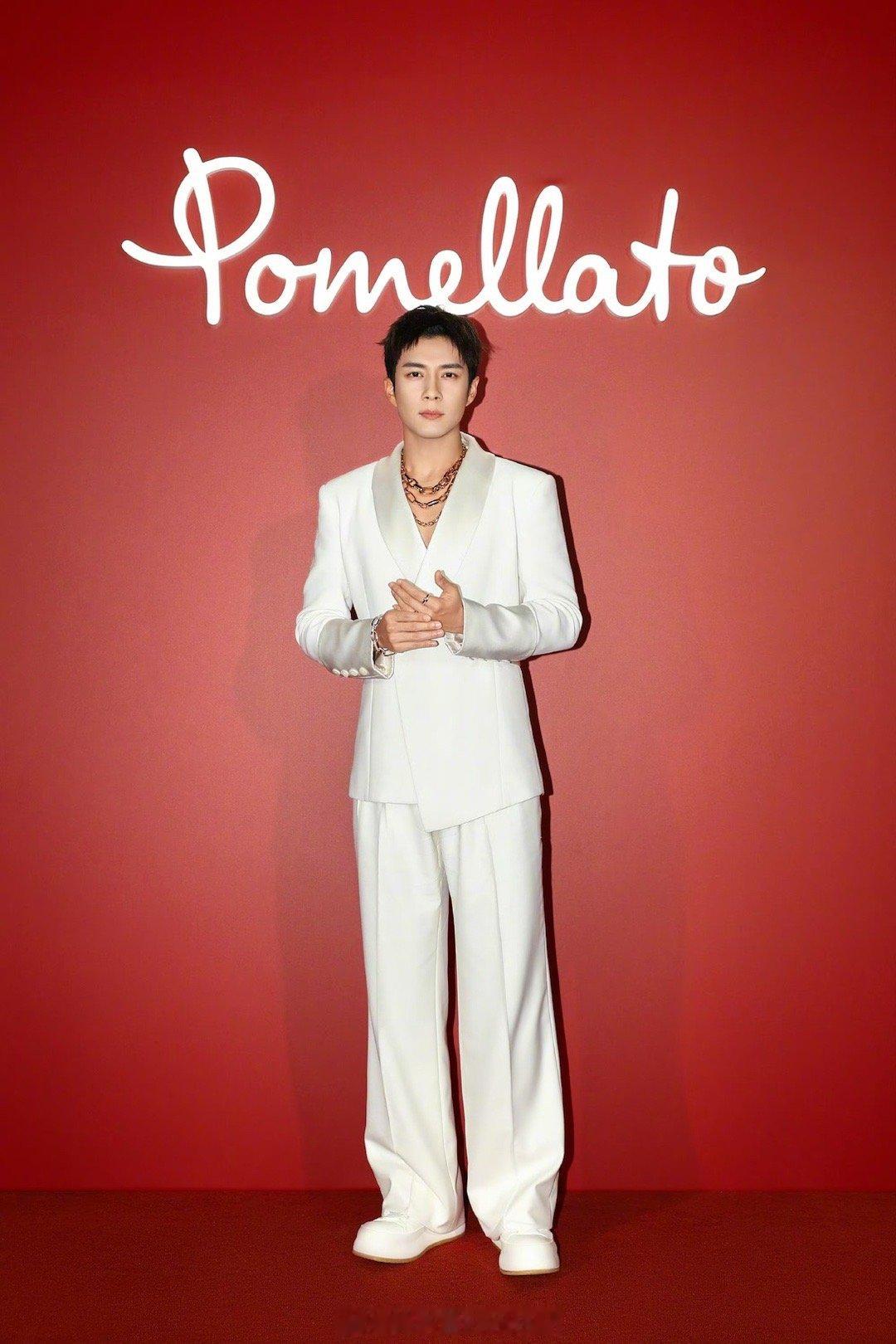 #杨紫韩东君家业预计10日开拍##黄山文旅发了杨紫# 杨紫韩东君 ​​​