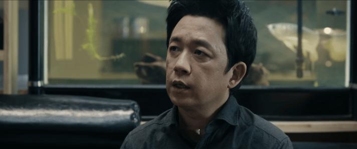 双关上班也要指纹打卡 正经职场人都是要指纹打卡上班滴，看得出来俩兄弟摸不着头脑，