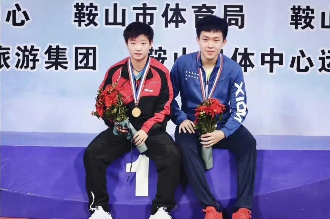 2026长沙全锦赛混双赛事落幕，莎头组合王楚钦、孙颖莎斩获铜牌，至此圆满集齐全锦
