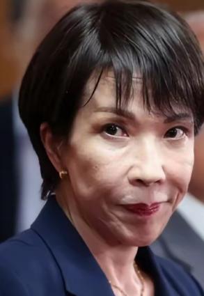 在日本工作的朋友回来了，我问他：那边担心战争吗？他说：可能你想不到，担心的不是日