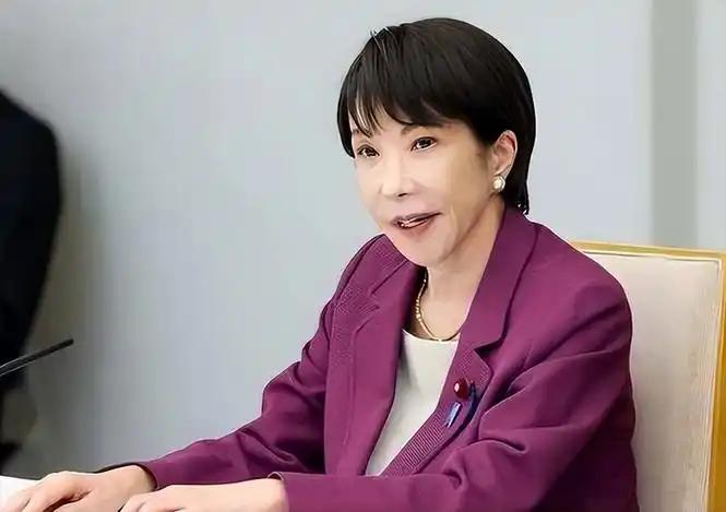 嘴硬到底的日本终扛不住能源危机，官宣5月下旬派经济代表团访俄求购原油，霍尔木兹海
