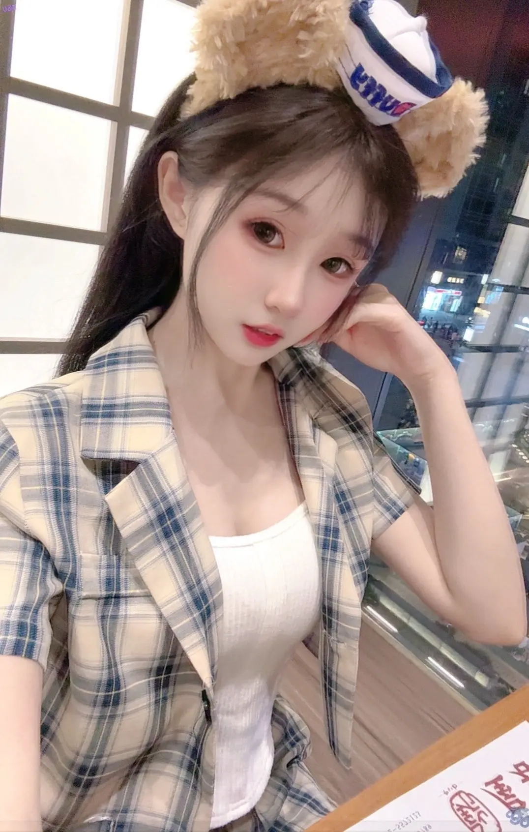 漂亮不能当饭吃 但是可以和漂亮的我一起吃饭