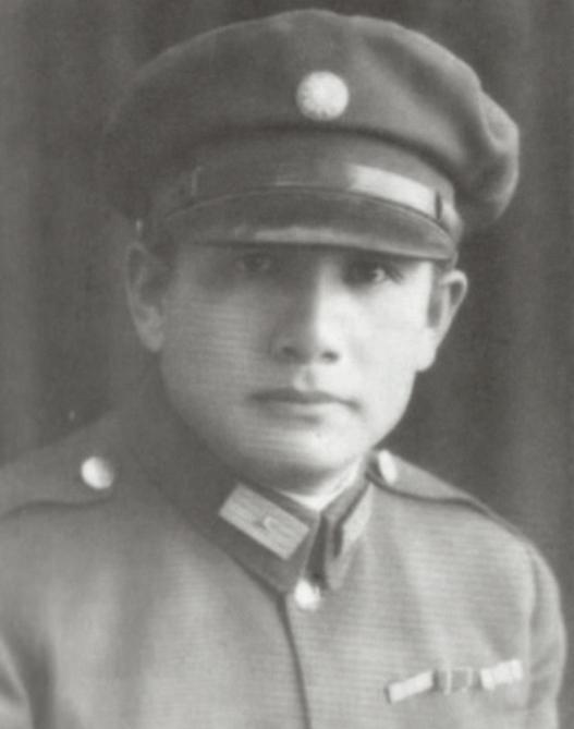 1947年5月，张灵甫死在孟良崮山洞旁，粟裕下令厚葬，可谁都没想到，安葬那天，9