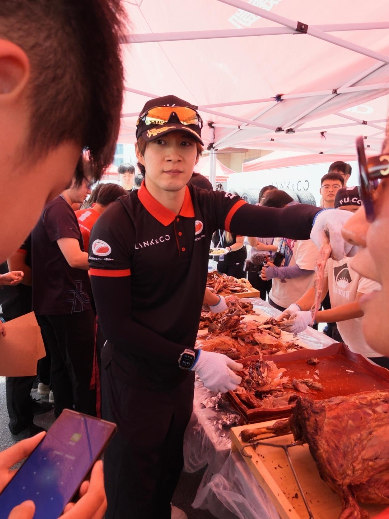 哎，上午练习赛1的成绩中不溜，我们3个用旧胎的2：07，我已经暴露了一堆问题…但