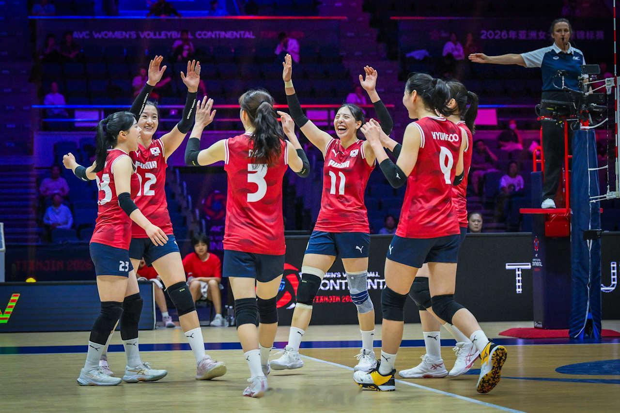 【2026女排亚锦赛 小组赛：韩国女排3-1中国香港女排】北京时间26日上午，小