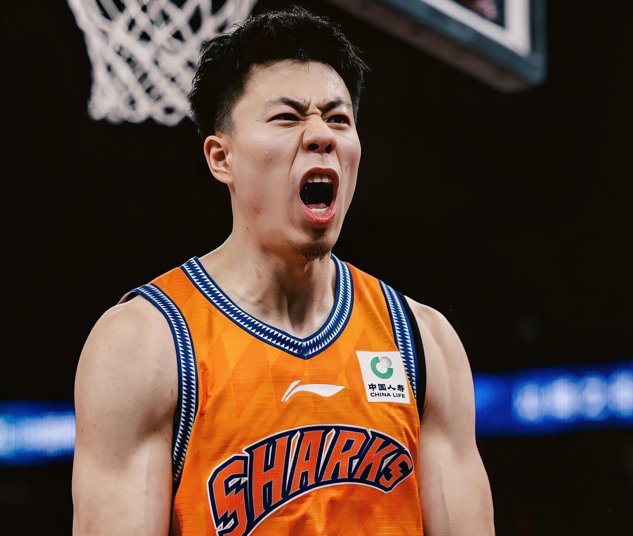 张镇麟5抢断统治赛场，助力上海久事1分险胜广州！

上海久事客场90：89一分险