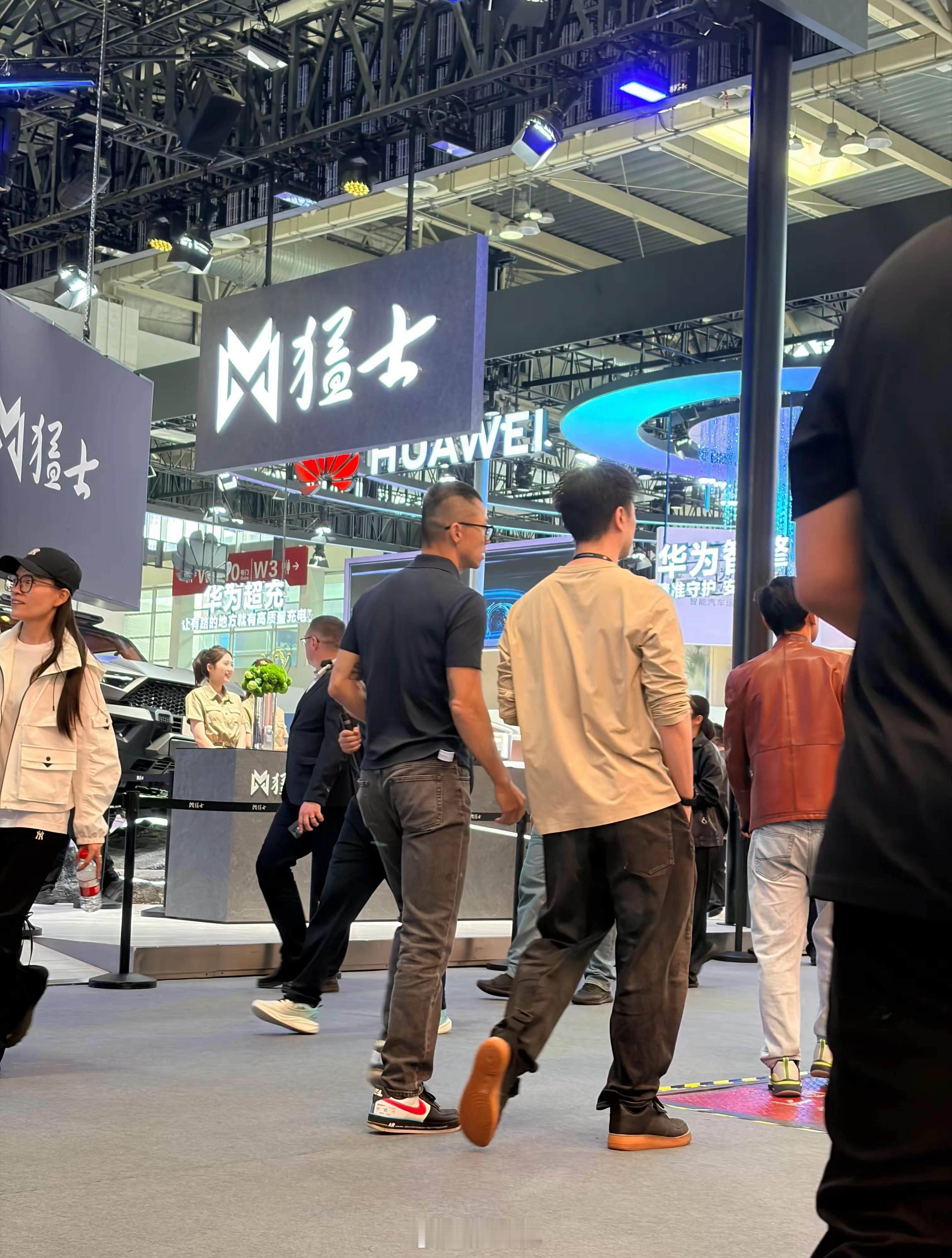 2026北京车展看样子大概率要复出了确实对这个行业爱得深沉 