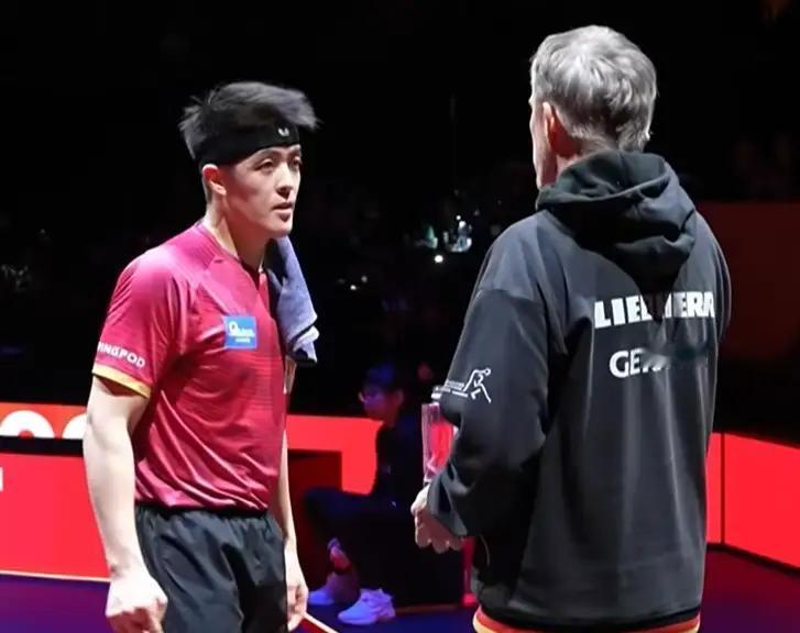 WTT香港总决赛，德国队出师不利全军覆没一轮游了，刚在成都混合团体赛上获得铜牌的