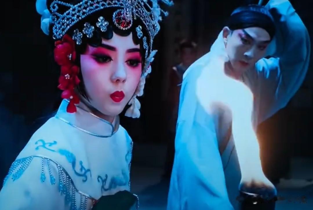 从荧幕到脚下：《主角》带火的取景地，藏着什么魔力？
央视热播剧《主角》掀起全民追