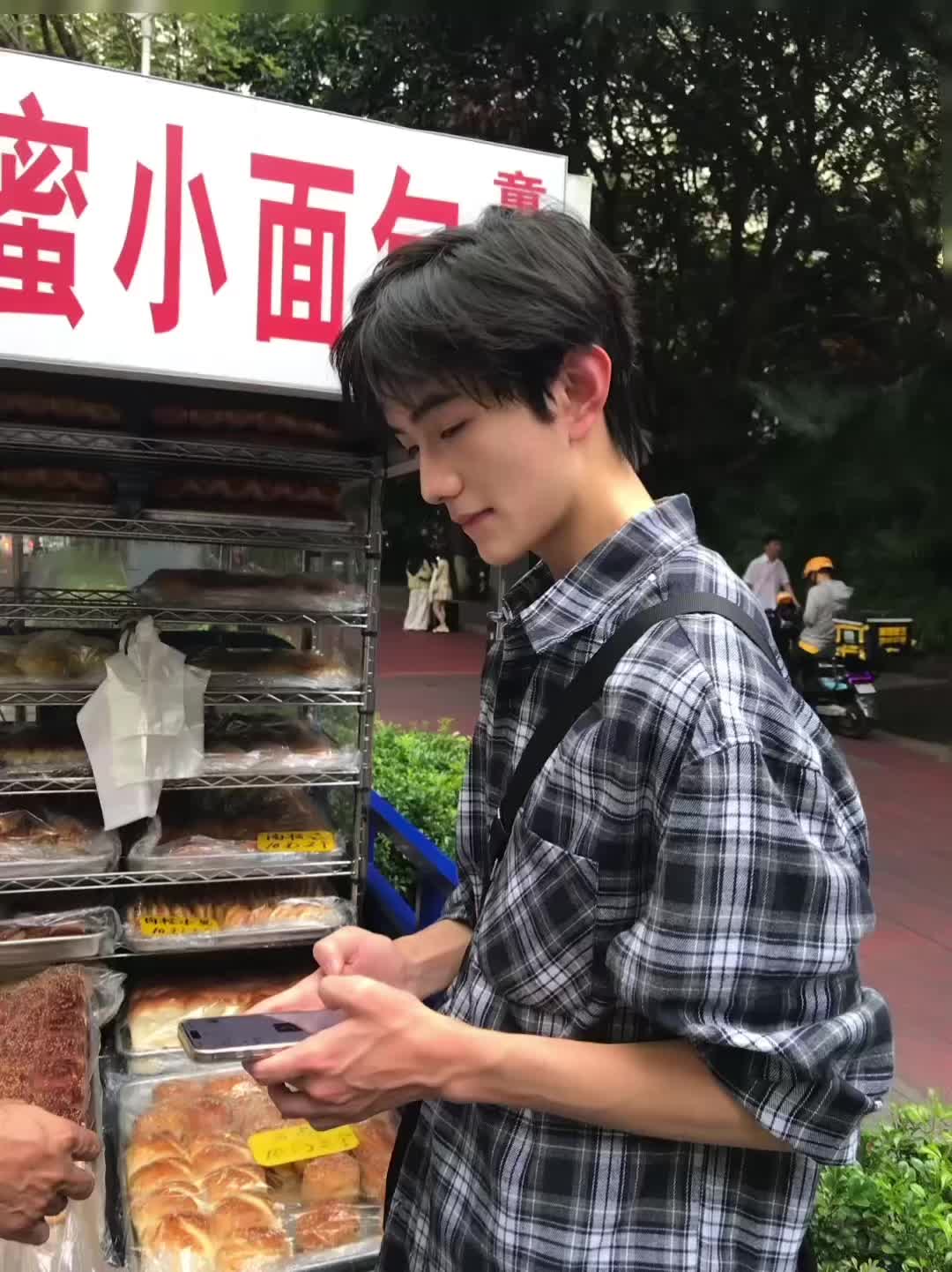 时间没有让我忘记你 只是习惯没有你