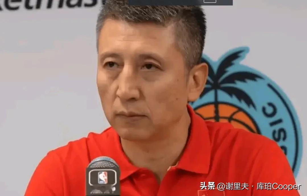 男篮输马刺，郭士强在赛后发布会一句话，让杜润旺高诗岩摩拳擦掌，他说：给为国争光欲