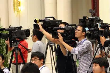 巴基斯坦这次干了件让所有恐怖组织都得掂量掂量的事——3 名士兵牺牲后，巴方在 1