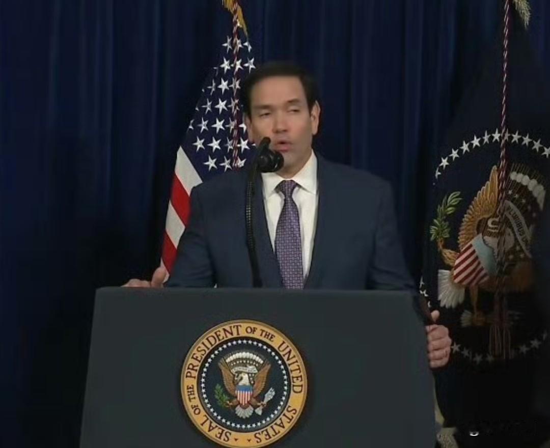 美国国务卿马可·鲁比奥：

但我想明确一点：尼古拉斯·马杜罗本有多次机会避免这一