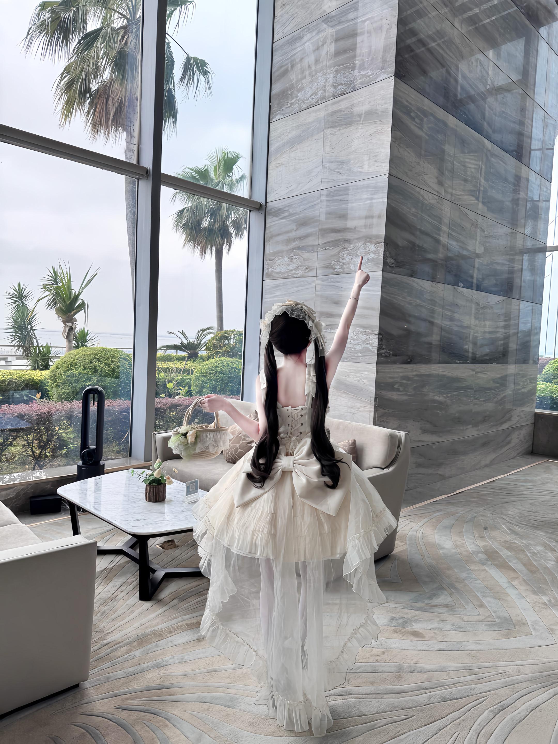 你到底在为谁等待