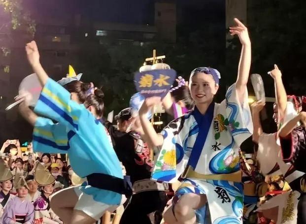 是不是只要把美国灭掉，两岸就能和平统一了？说句你不信的，就算美国崩了，台湾统一也