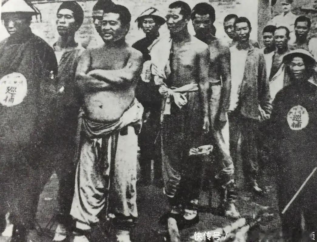 西方为什么无法瓜分中国？不是因为清朝军队，而是因为中国老百姓。

1900年，八