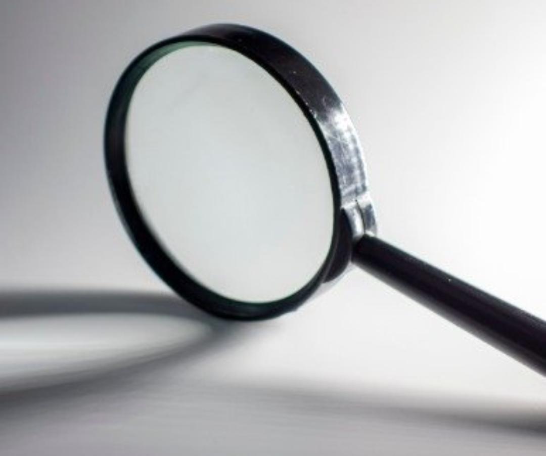 政务窗口工作人员8年收好处费1614万
家人们敢信吗？一个普通政务窗口工作人员，