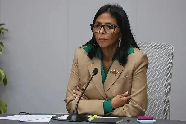 马杜罗方在法庭上，扔出一枚让美国法官都接不住的“逻辑炸弹”
 
2026年9月2