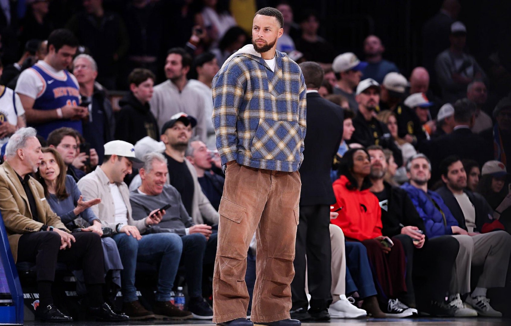 #前勇士球员称大量伤病像还债##詹杜同一天迎来里程碑#能赢几场？勇士未来5场比赛