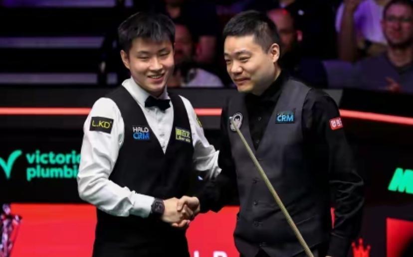 中国小将闪耀上海大师赛！赵心童和吴宜泽双方6-2赢下中国德比晋级八强

    
