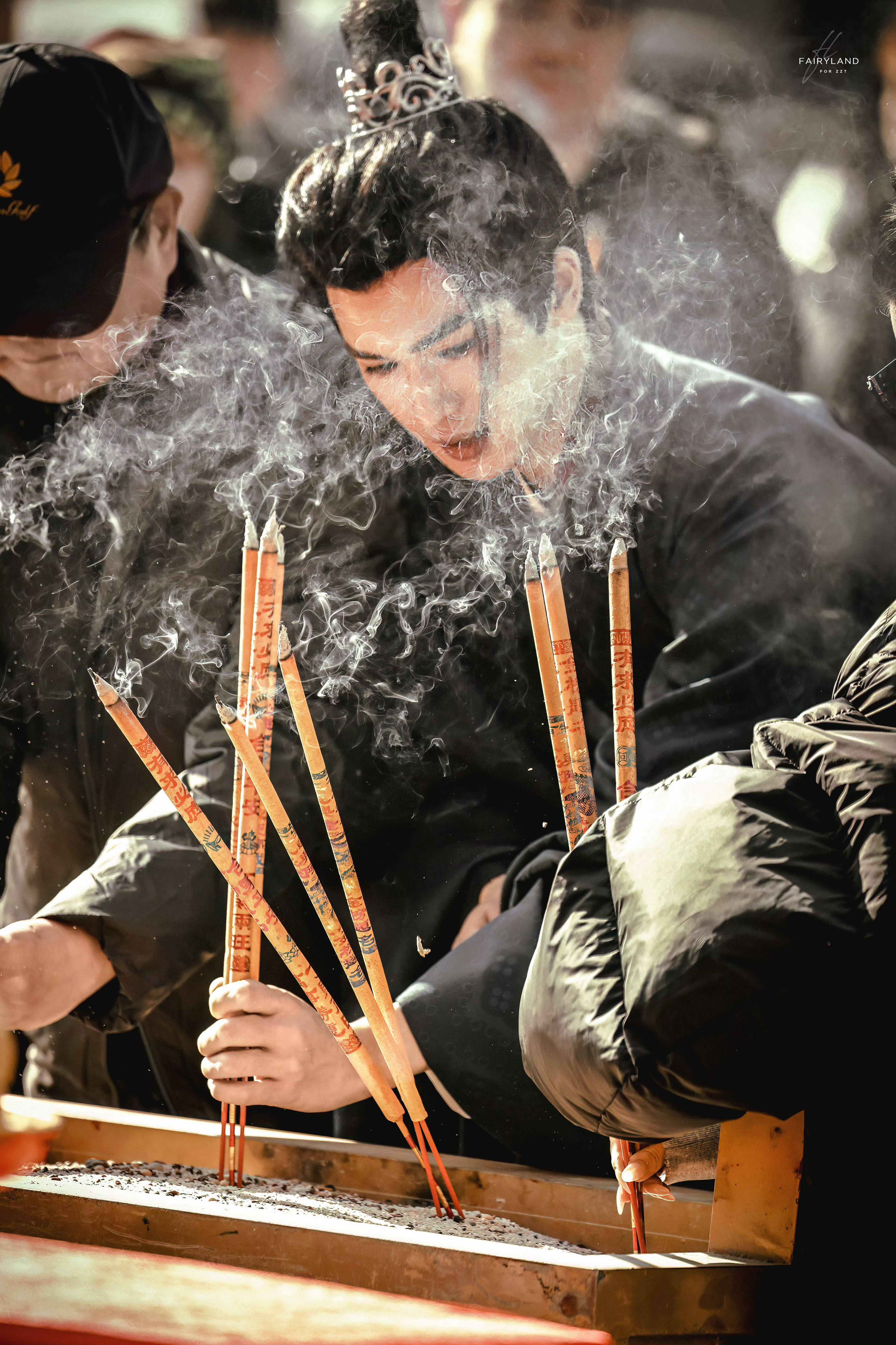 朱正廷 zzt朱正廷苏洋 zzt朱正廷心间错 “山林不向四季起誓 荣枯随缘 月亮