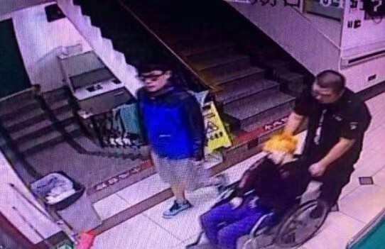 孙燕姿:筹备那么久的表演最后那么不完美的呈现，对不起金马。麻烦各位不要脱粉，麻烦