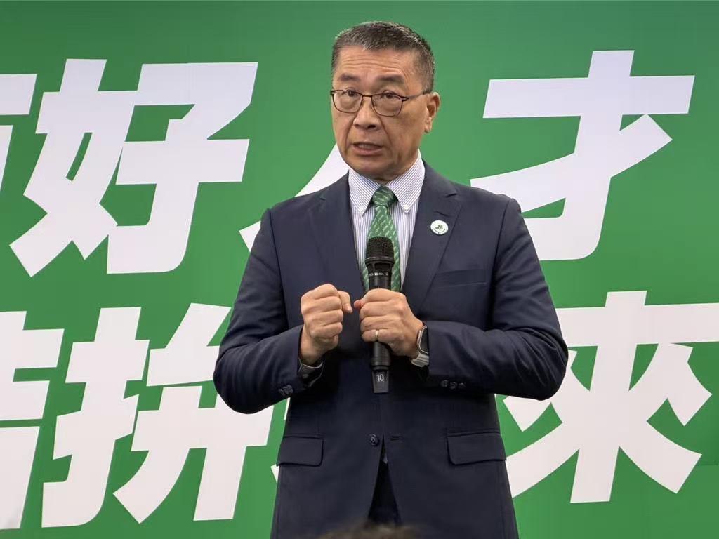 郑丽文要民进党接受九二共识   徐国勇叫嚣：做梦

国民党中常会今（31日）召开