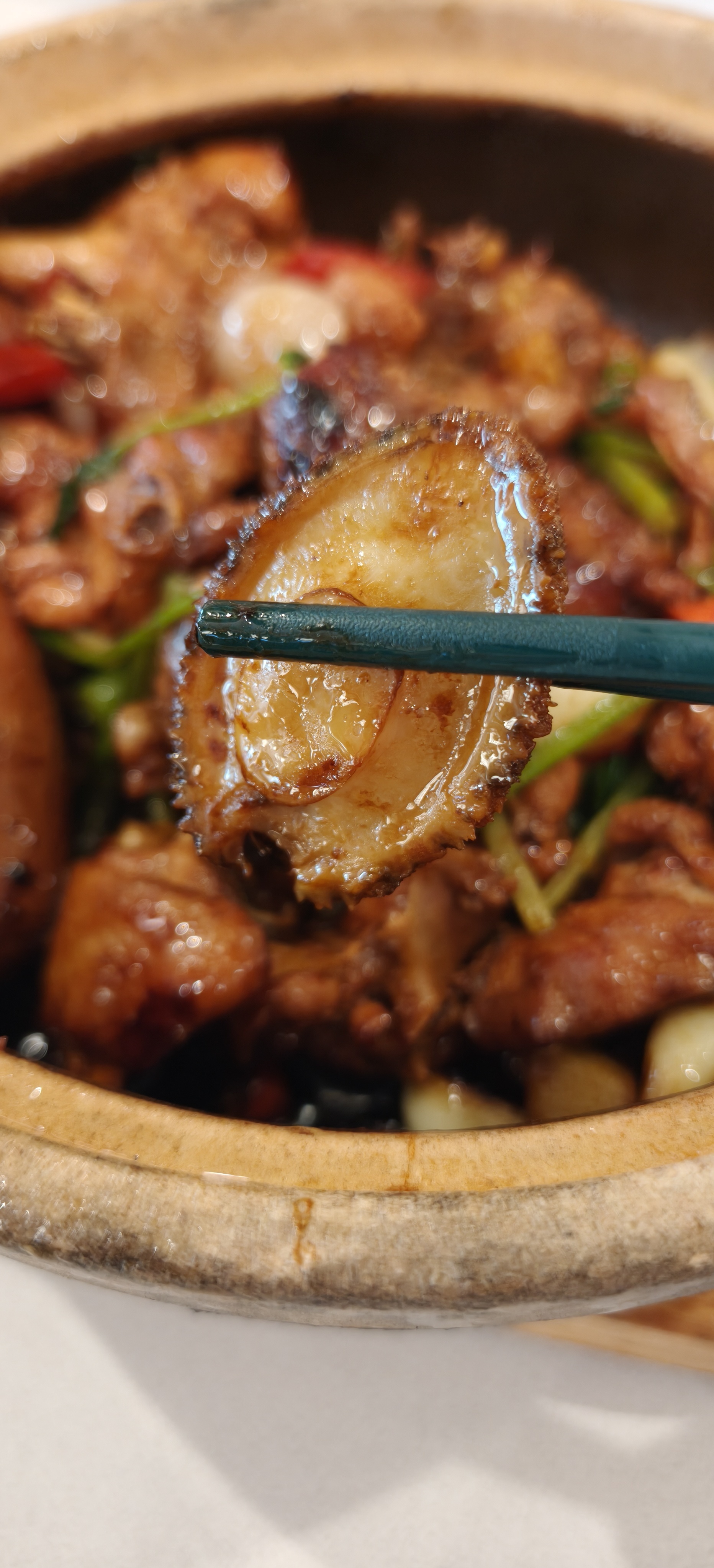 吃点鲍鱼和鸡肉 ​​​