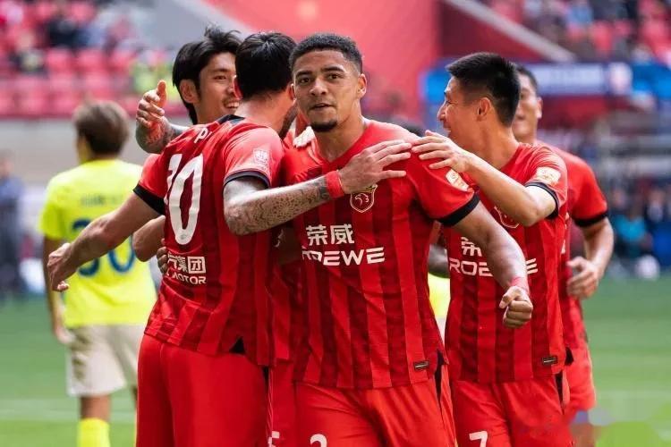 亚冠附加赛上海海港2：3不敌泰超巴吞联，3个反常现象——

1，没有凶狠的过激语