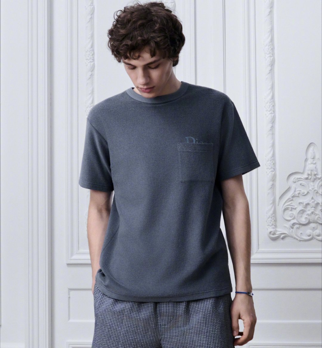 侯明昊出镜全新营业大片。Dior by Jonathan Anderson 20