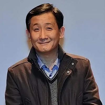 演员梁天和妻子孙凤英，辛苦培养儿子20年，2010年儿子以600多分考上北大英语