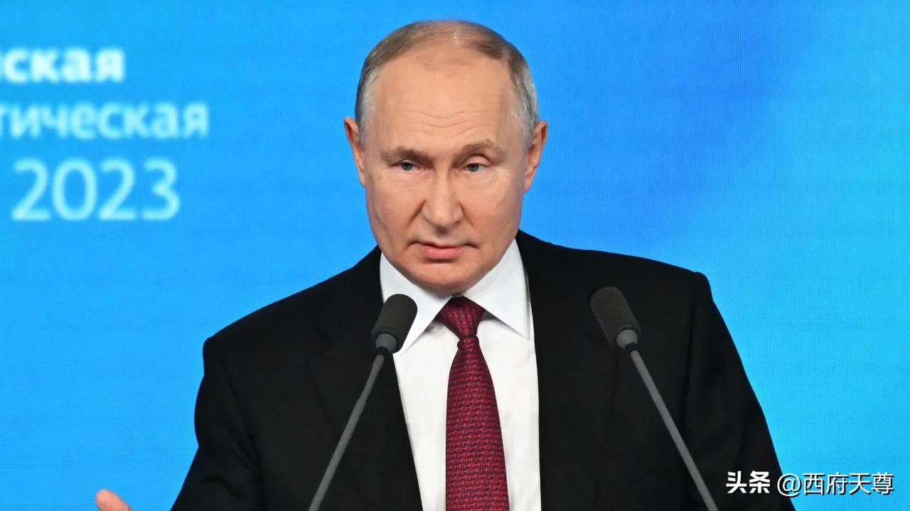 俄罗斯并不急停火，即便是和谈，也要“胜利式的谈判”。从正面战场来看，俄罗斯掌握主