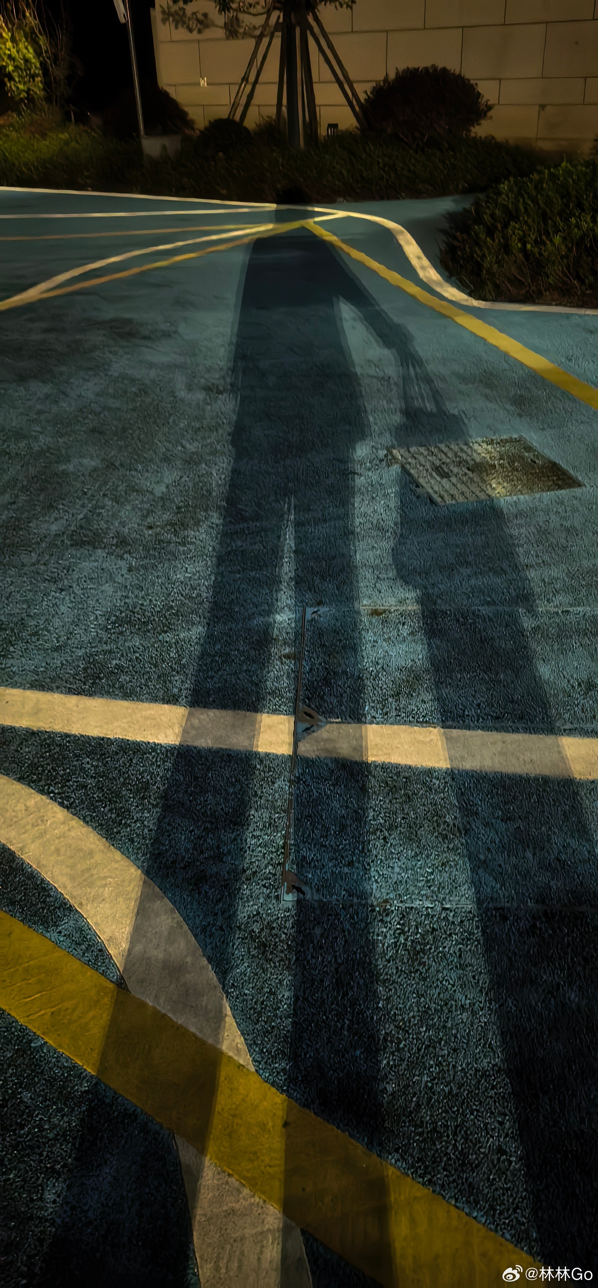 哎呀，起的好早。 ​​​