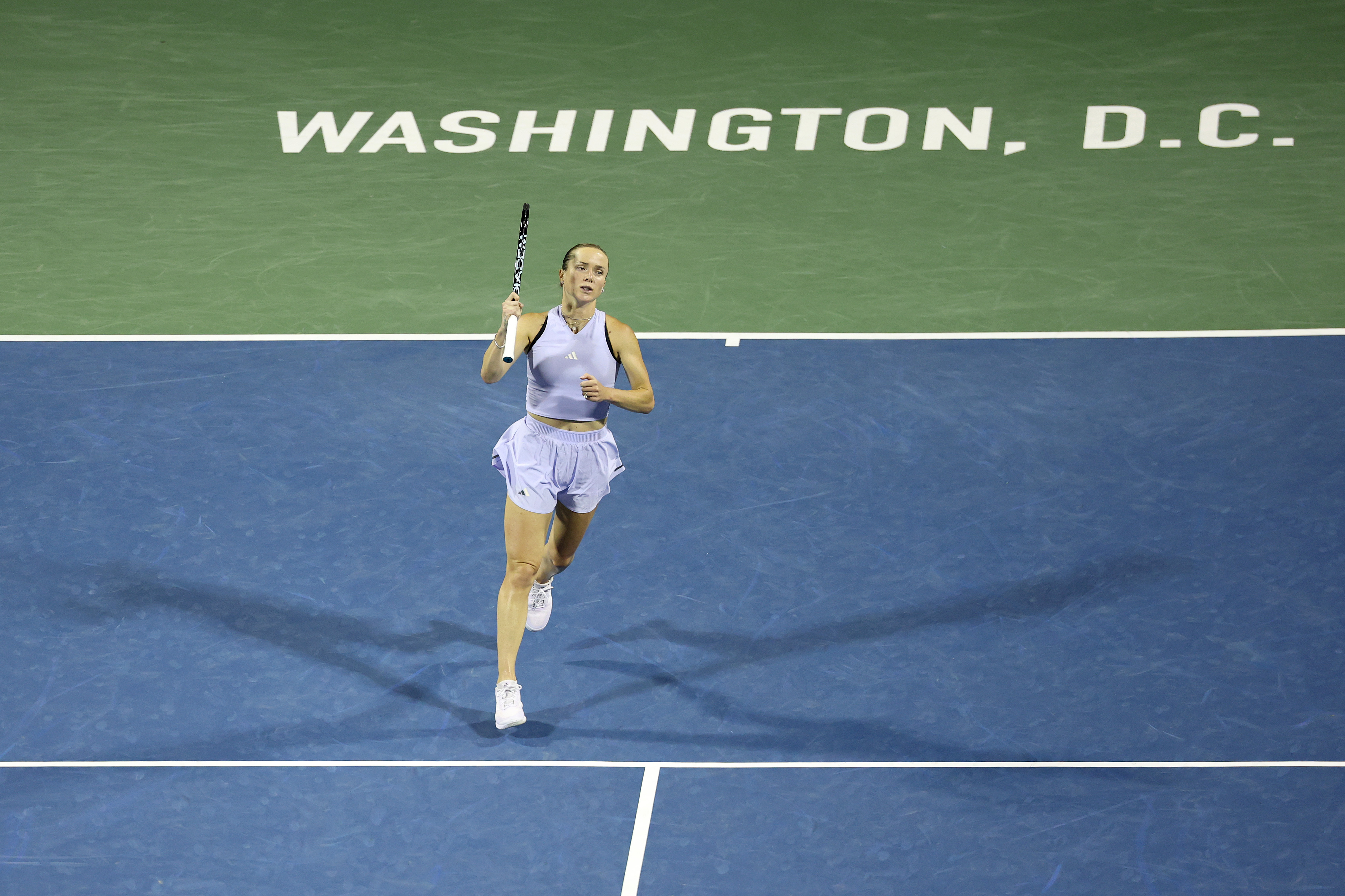 今年第10个巡回赛八强✅WTA500华盛顿站第二轮，2号种子斯维托丽娜首盘两次破