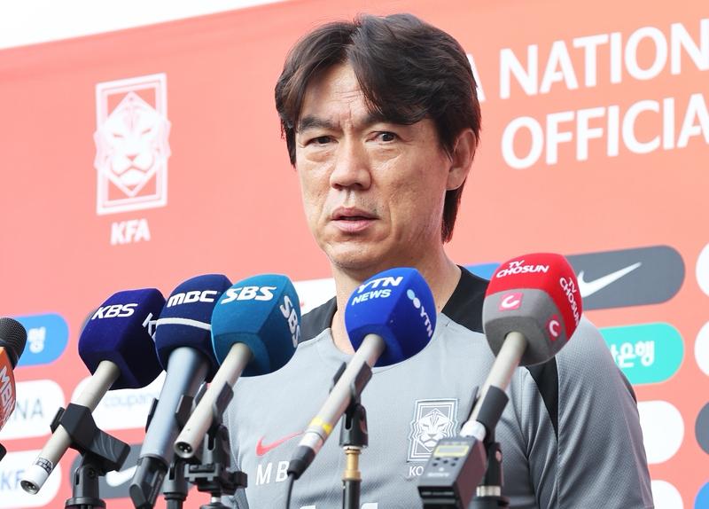 韩国人自大造成的，韩国队在2026年美加墨世界杯小组赛出局，创下队史本世纪最差战