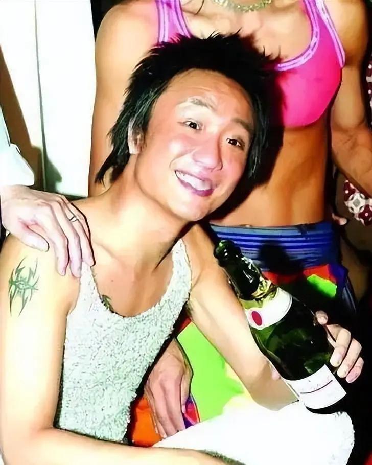 这类长相居然还有固定受众？是谁爱看的替身文学？和阿sa结婚的那个健身教练，长相和