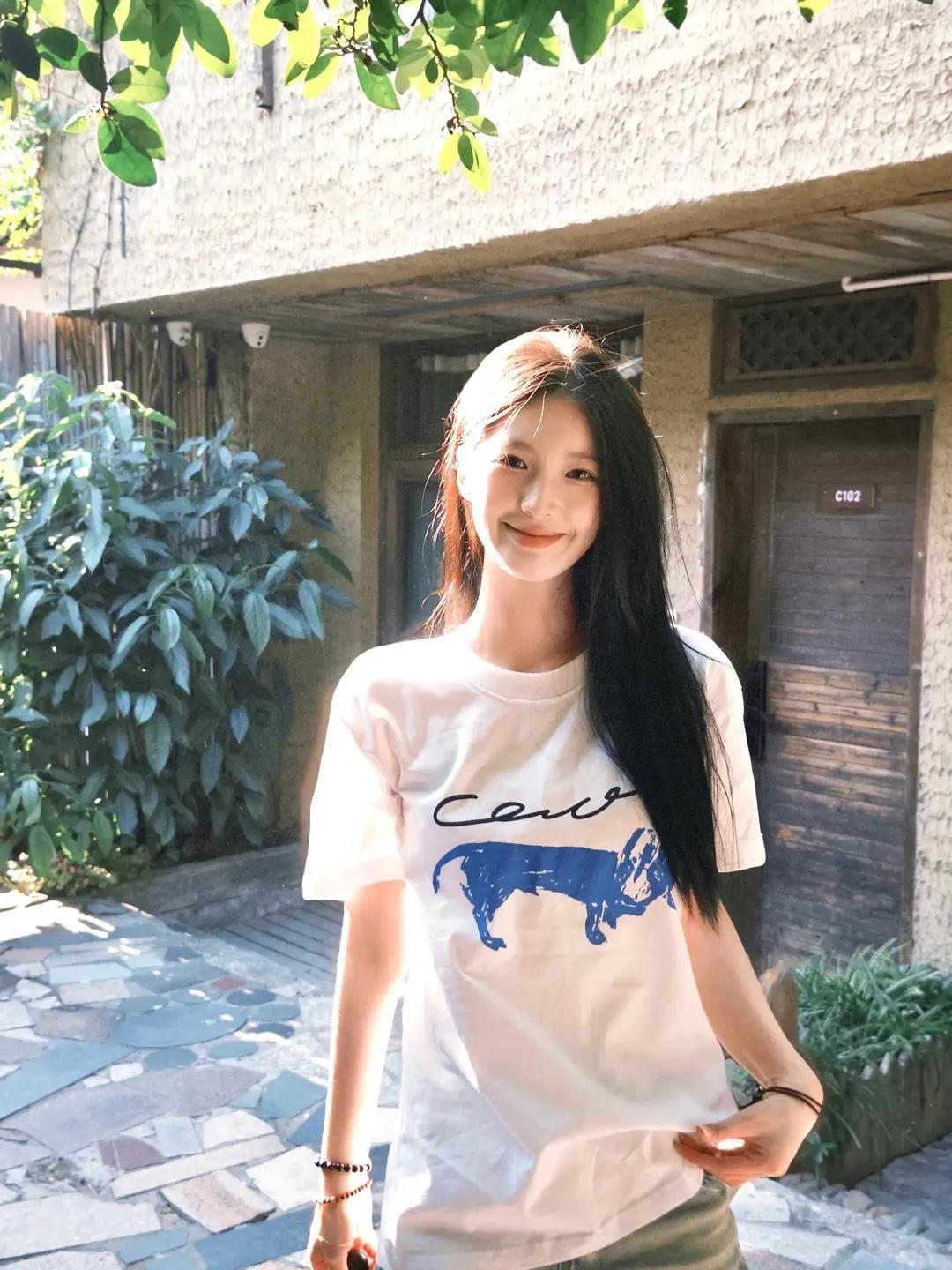 极品颜值人的命运天注定，你同意吗 天选之人的家人往往无法提供托举、资源与方向，他