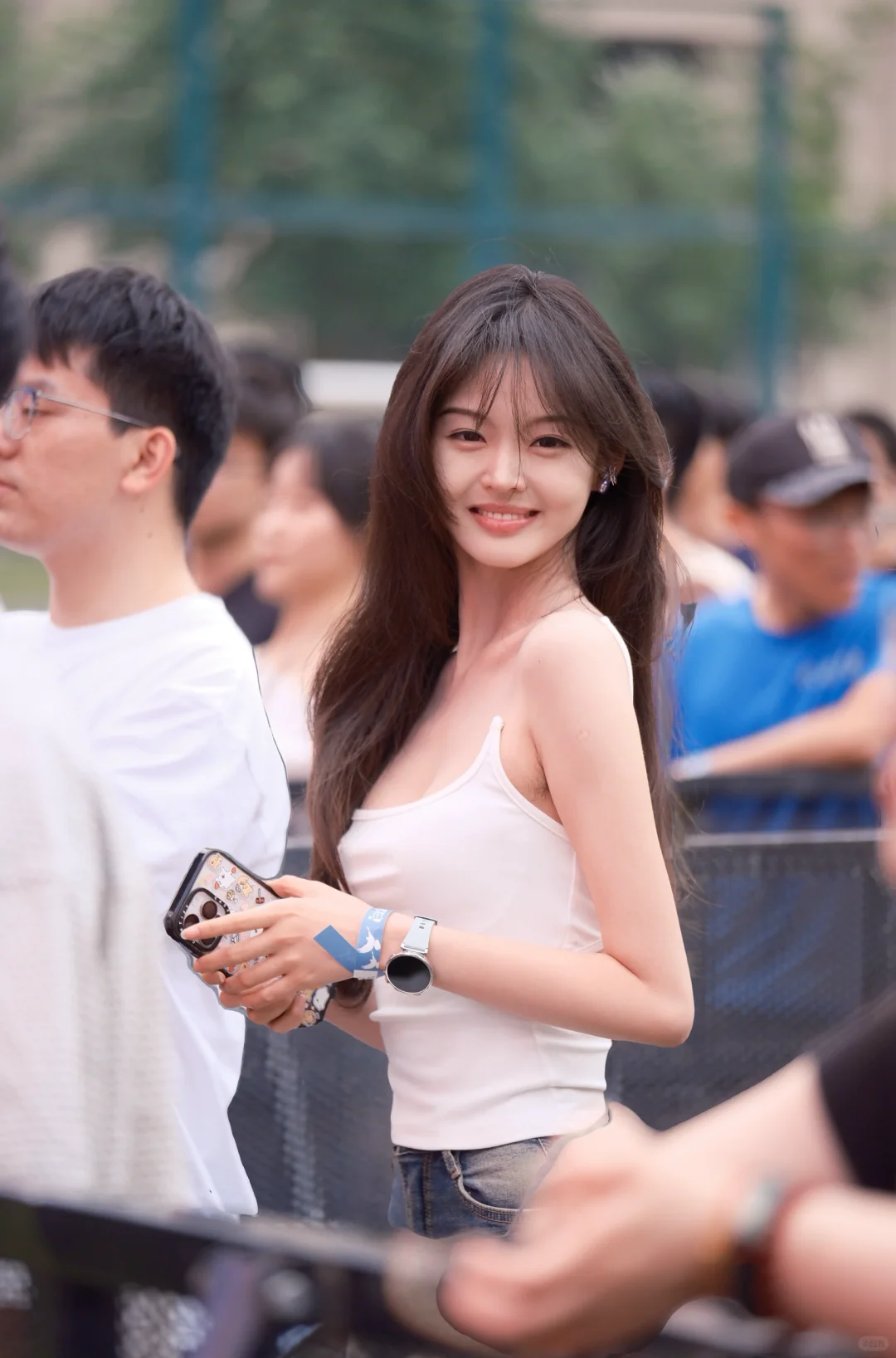 校园表白墙上的研究生学姐…