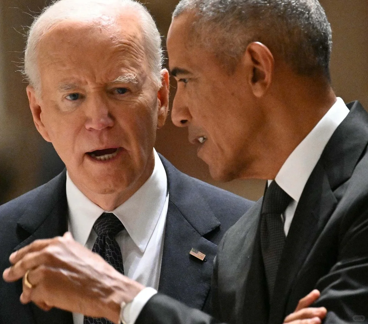 揭露“窒息行动 2.0”：科技创始人如何被剥夺银行账户 超过 30 名...