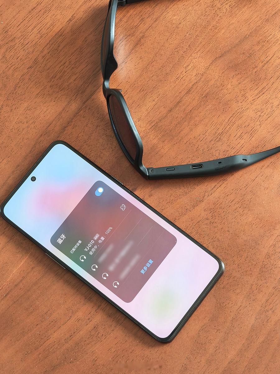 49元能买到蓝牙耳机+墨镜？说出来大家估计都不信，我还真就买到了，就是这款飞雅F