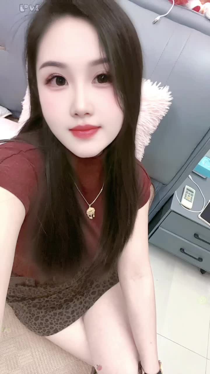 慌什么，才40而已，忘记年龄，讨好自己，简单点，糊涂点，开心点，一切刚...