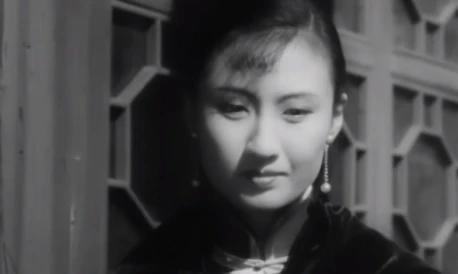 黄宗英  “我要演一个微笑的梅”（ 图二）
我一直遵守“带戏上场，带戏下场”的行