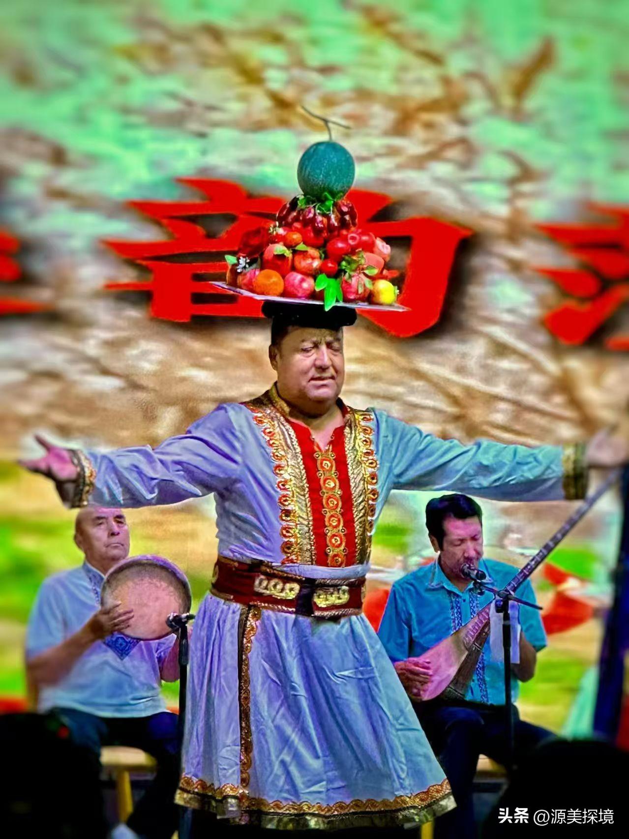 大巴扎见闻

咱们新疆好地方，天山南北是牧场。新疆是中国地域最辽阔的自治区，少数