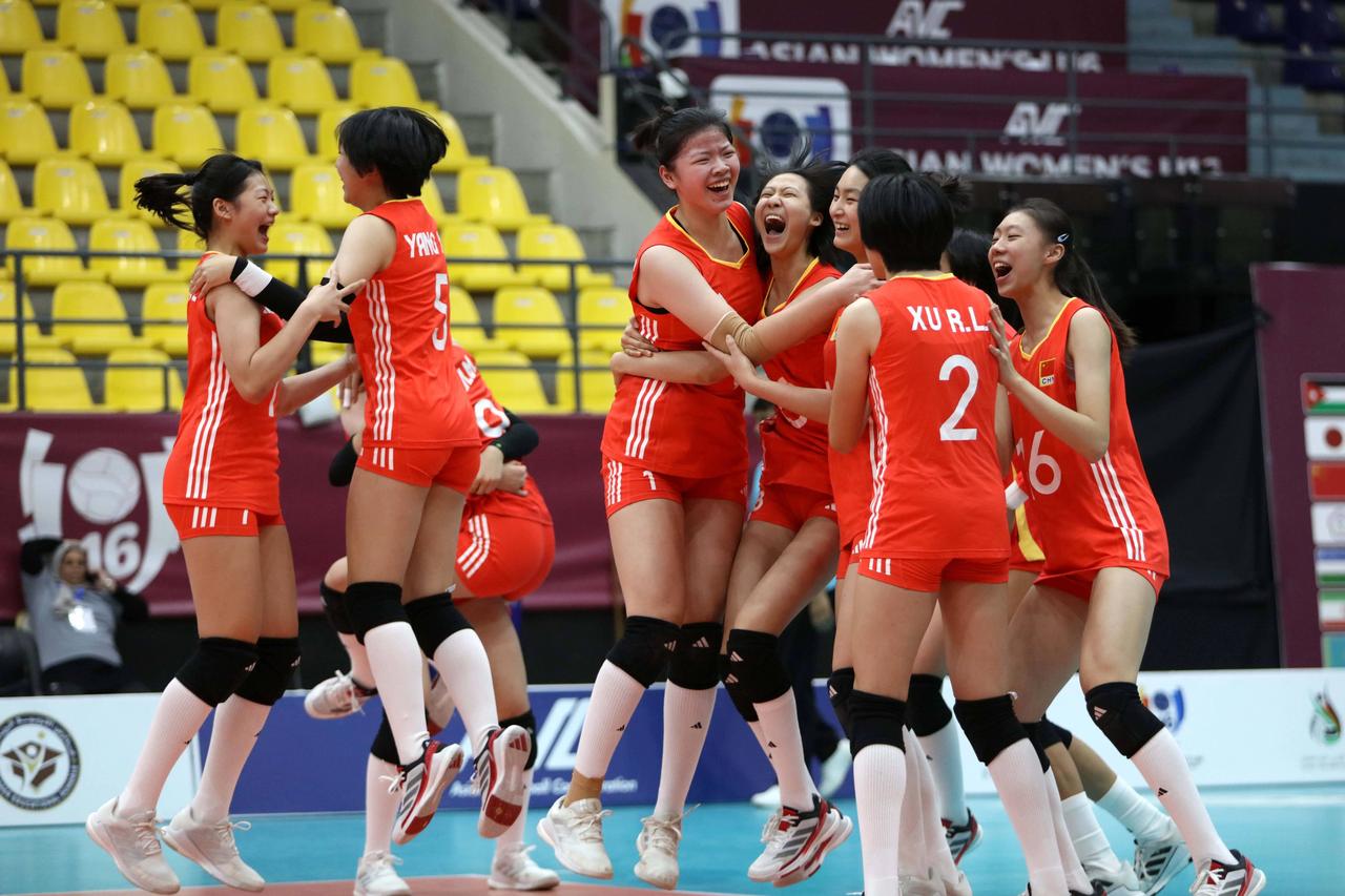 2026年U17女排世锦赛小组赛激战正酣。在小组赛第四轮比赛里，中国U17女排以