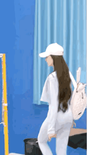 #叶珂前夫评论#叶柯这身材和气质简直绝了，当初黄教主跟她你情我愿走到一起，想必也